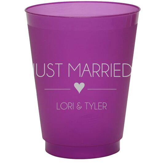 Just Married with Heart Colored Shatterproof Cups